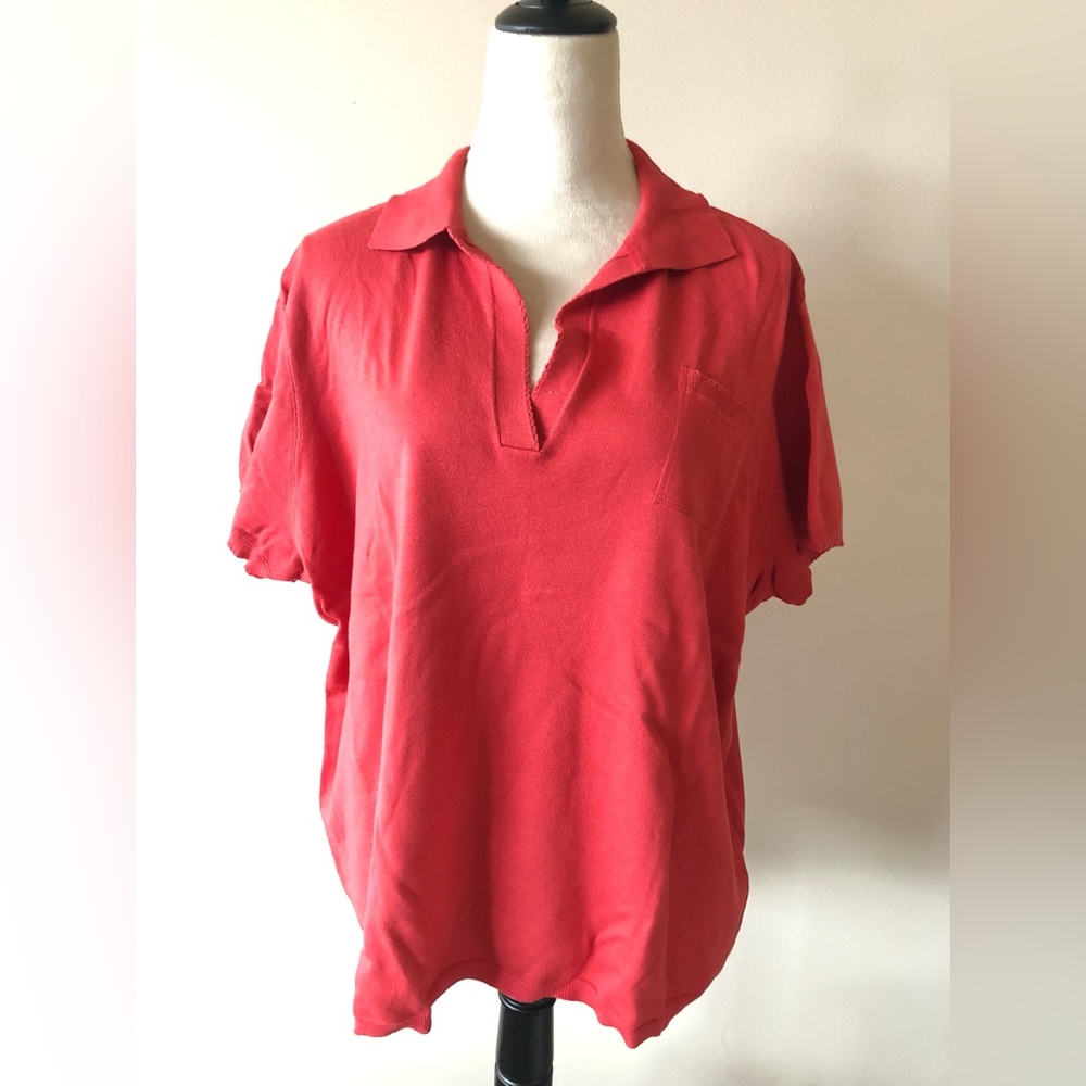 Covington red knitting blouse with pocket, (New with Tag), size 24-26W